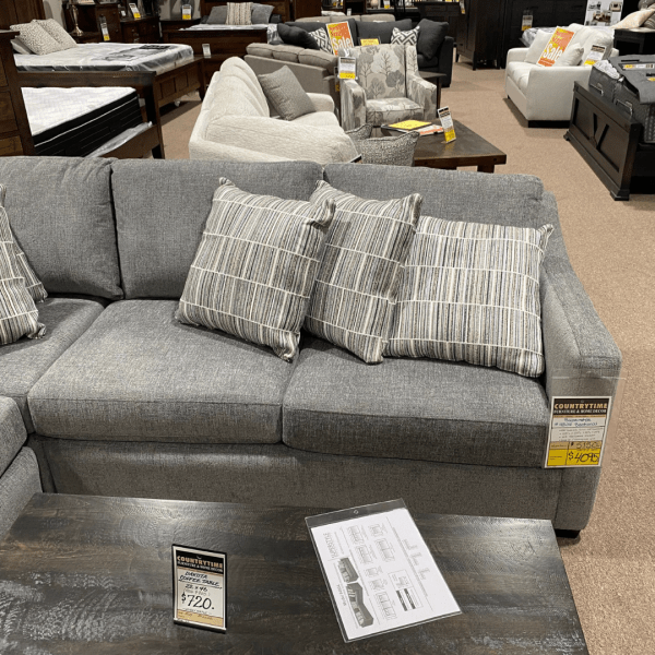 Superstyle 4804 sectional